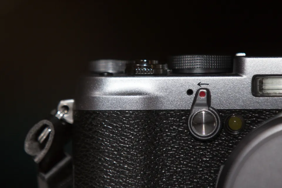Photo - X100S-Left - 6D
