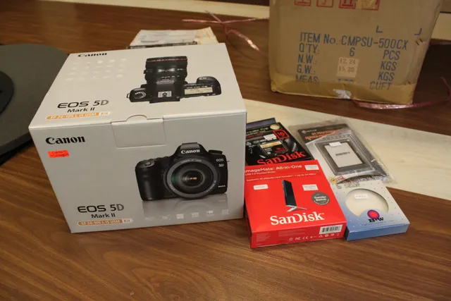 Canon EOS 5D Mark II First Shot cover thumbnail