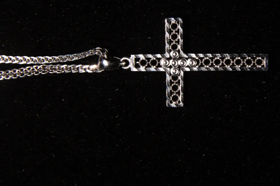 Photo - Cross 2