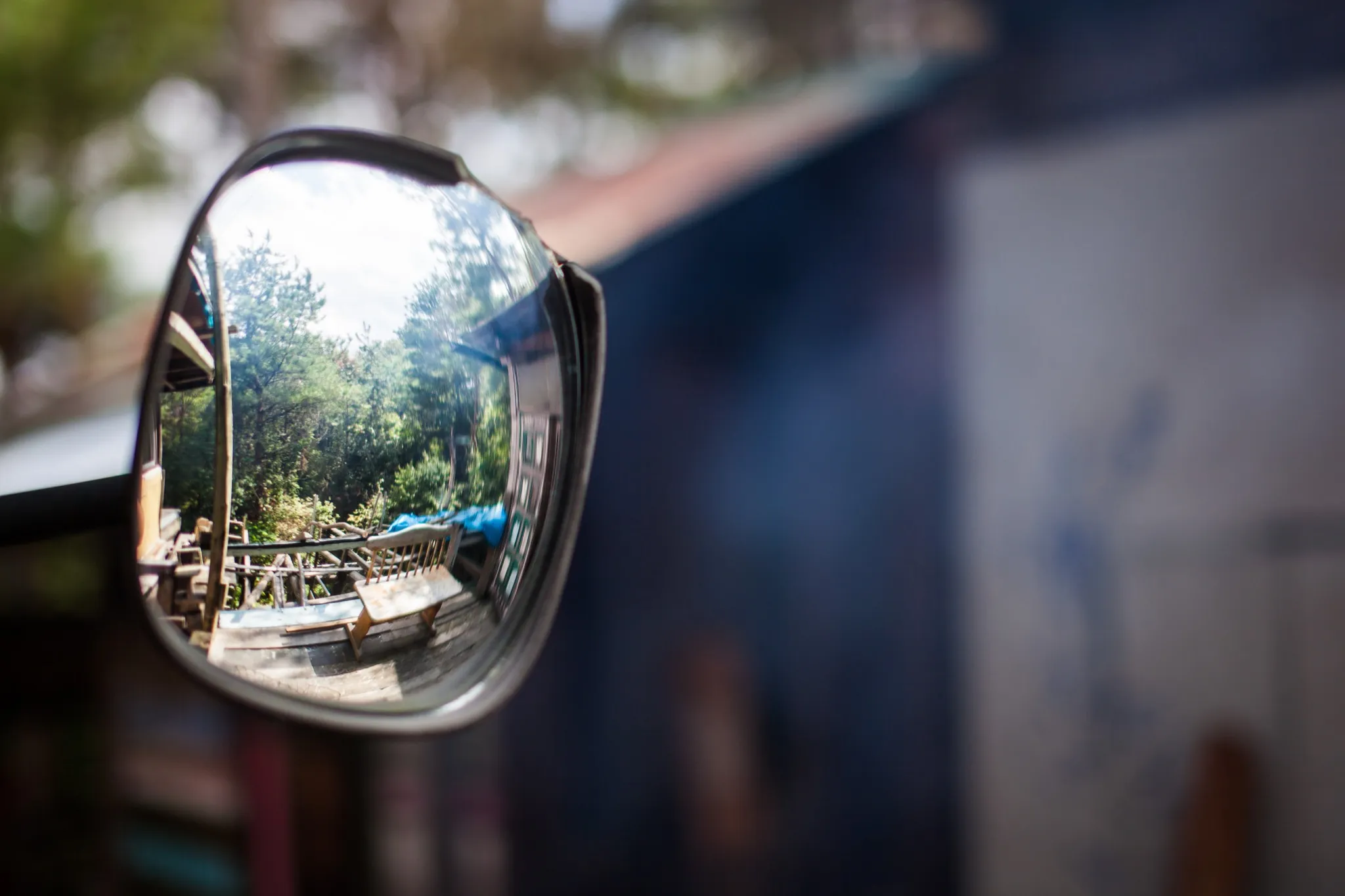 Photo - Reflection chair