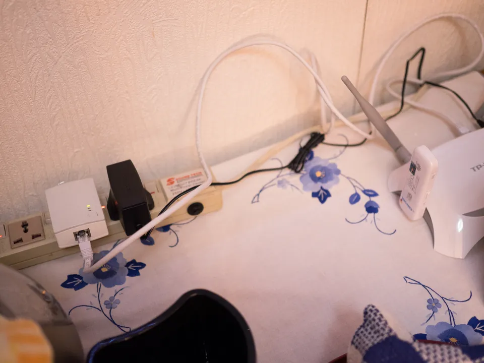 Photo - Powerline adaptor and 4G router